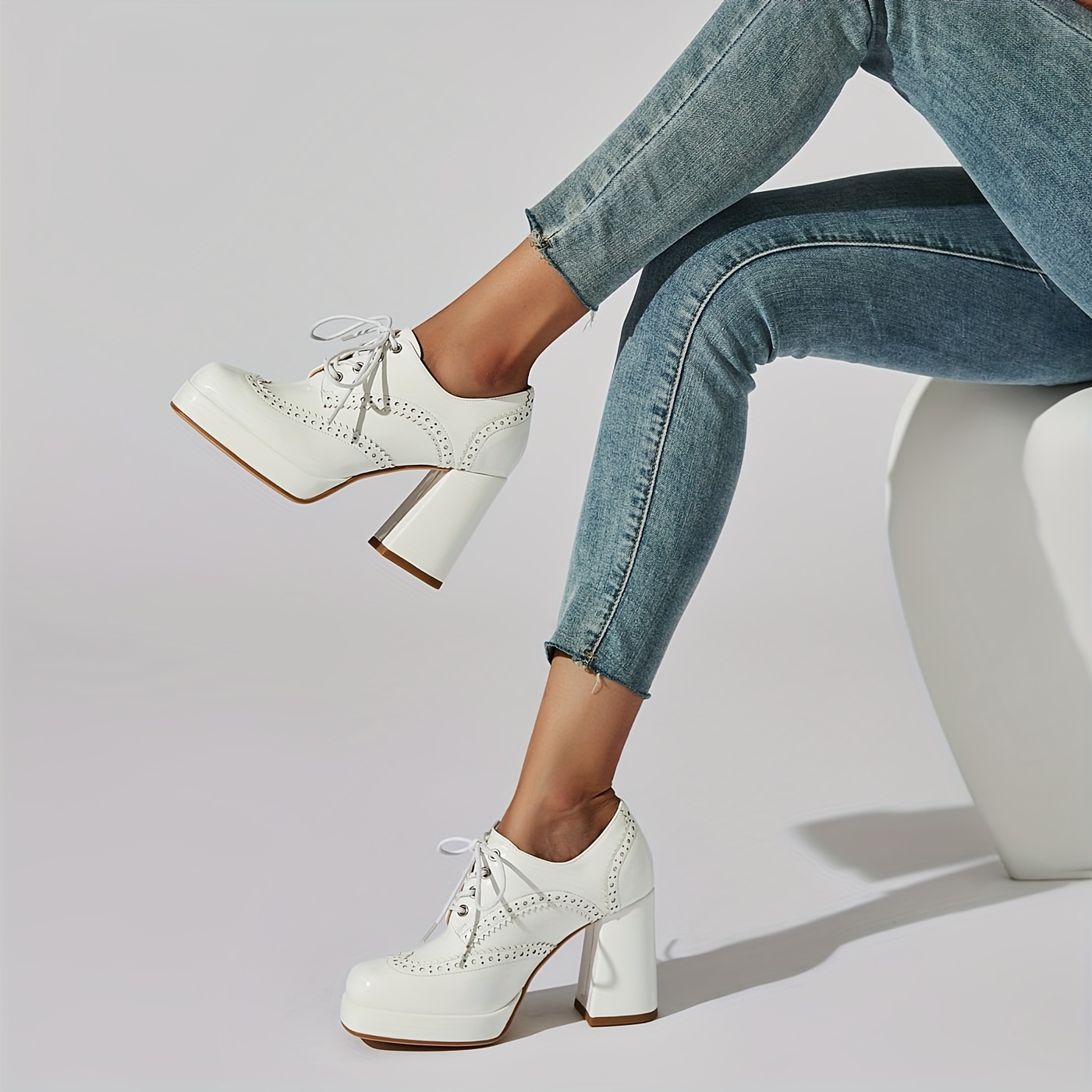 Women Patent Leather Oxford Lace Shoes Toe details 1