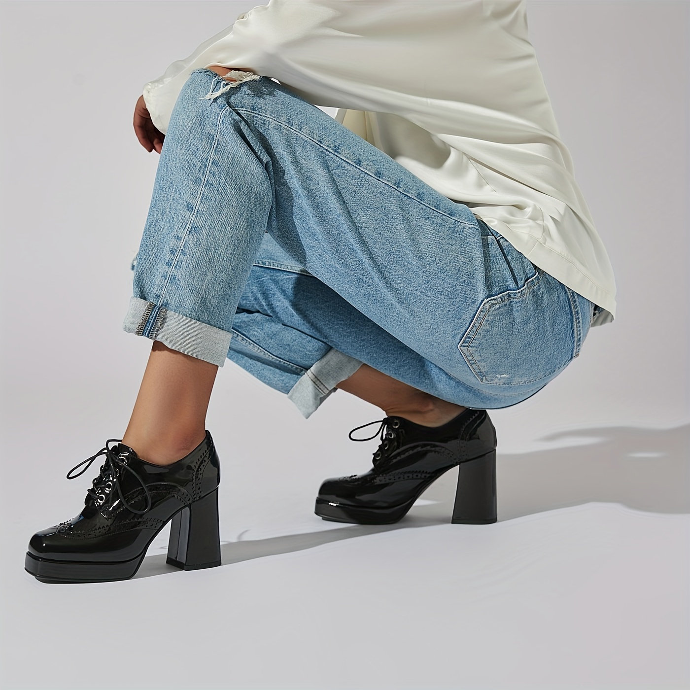 Women Patent Leather Oxford Lace Shoes Toe details 8